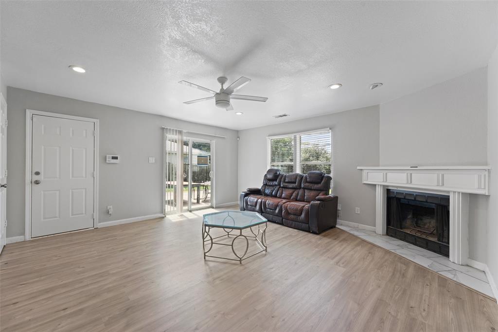 3607 Pinebrook Drive Property Photo 8