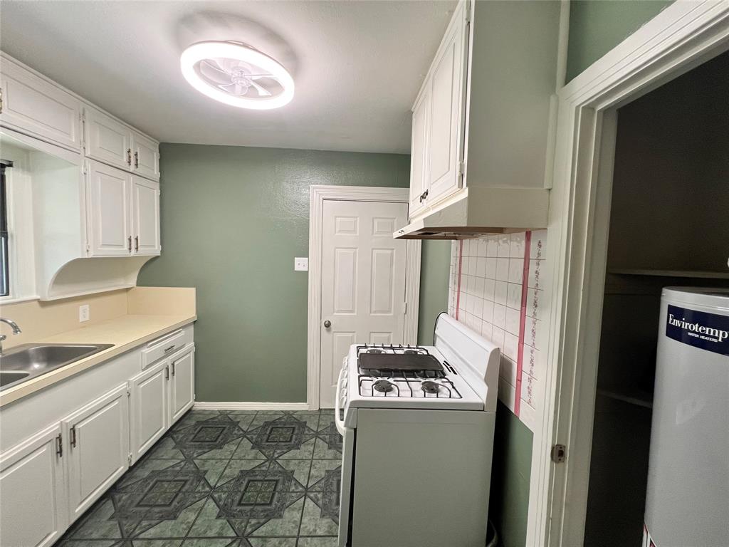 6714 Day Street Property Photo 13