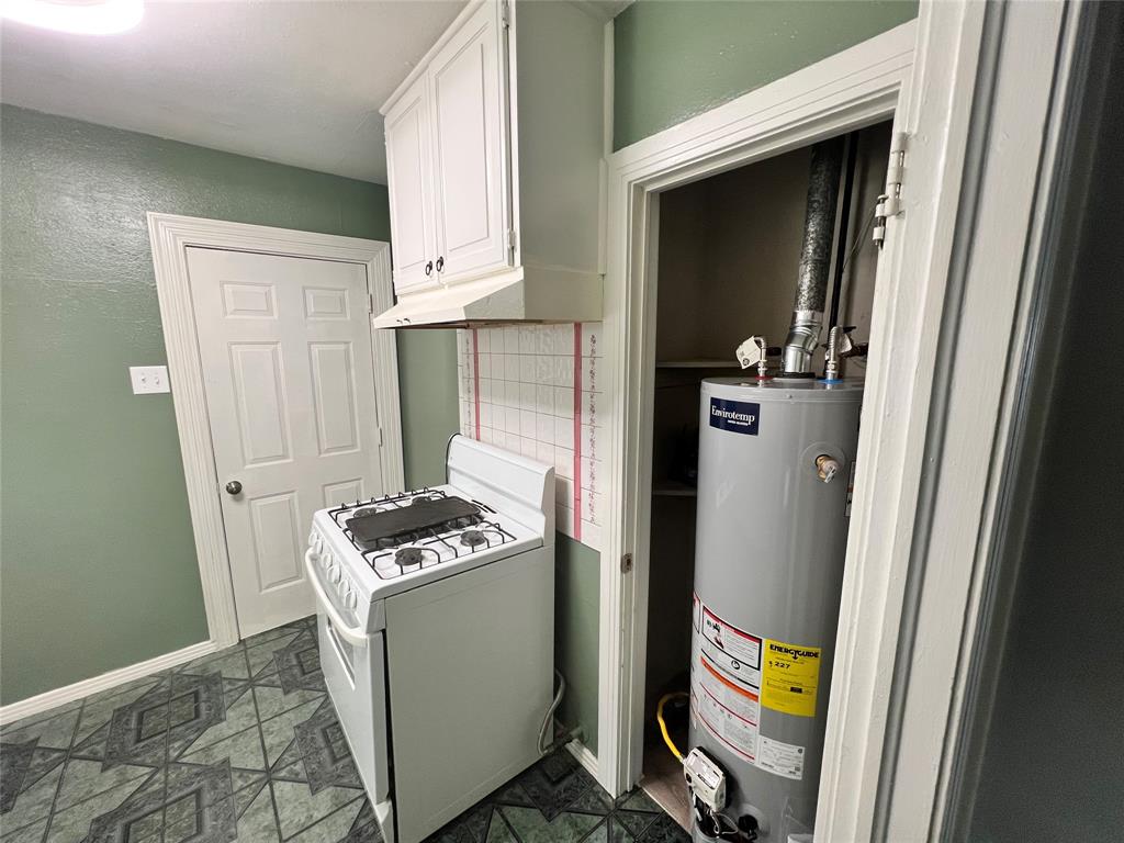 6714 Day Street Property Photo 14
