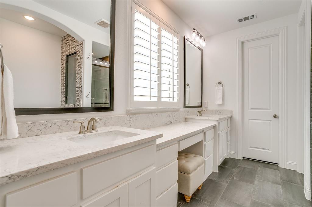2009 Roundtree Circle Property Photo 21
