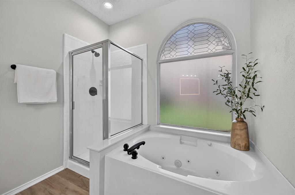 2633 Lakeside Drive Property Photo 18