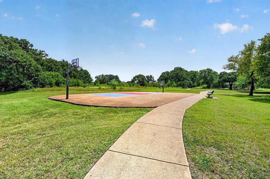2633 Lakeside Drive Property Photo 32