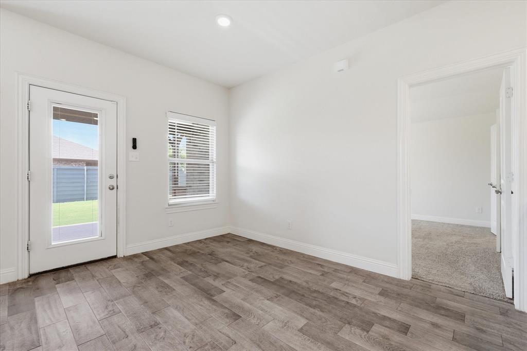 1416 Trailwood Terrace Property Photo 11