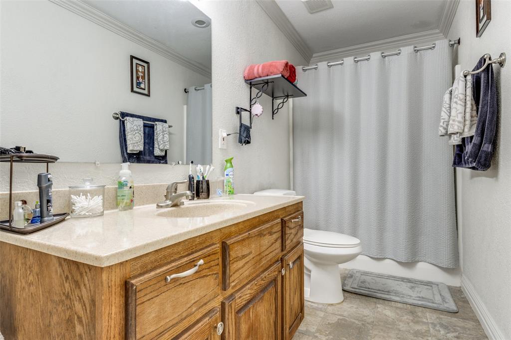 1590 Farm Road 2352a Property Photo 15