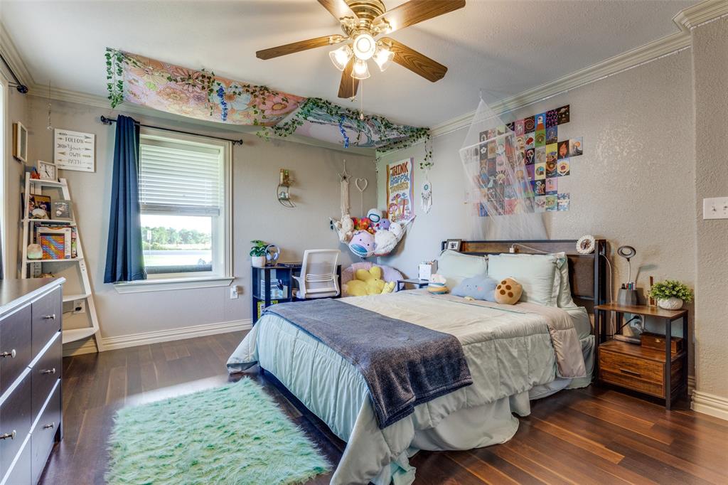 1590 Farm Road 2352a Property Photo 17