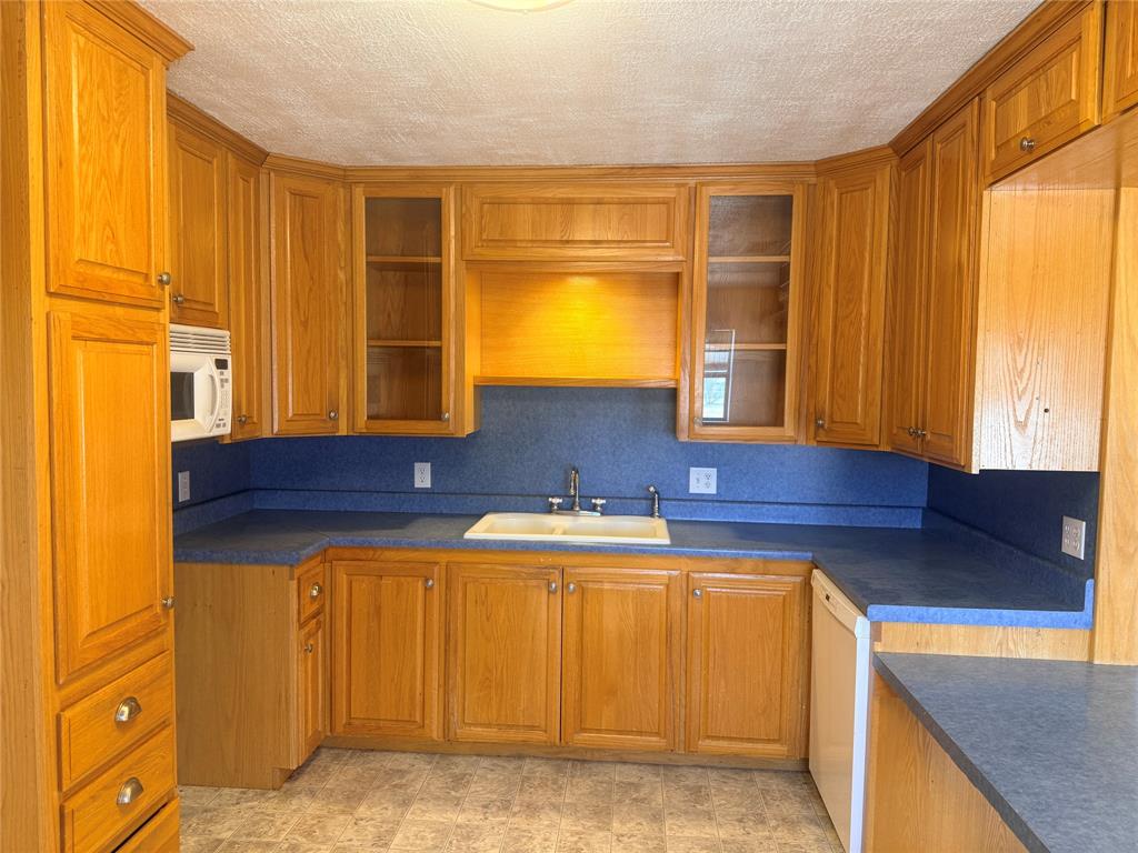 901 S Washington Avenue Property Photo 10