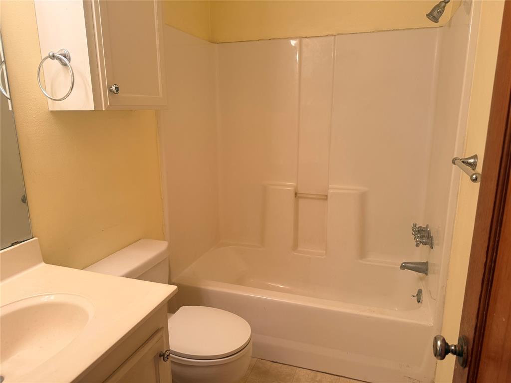 901 S Washington Avenue Property Photo 16