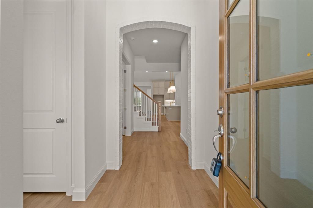 920 Sandpiper Drive Property Photo 3