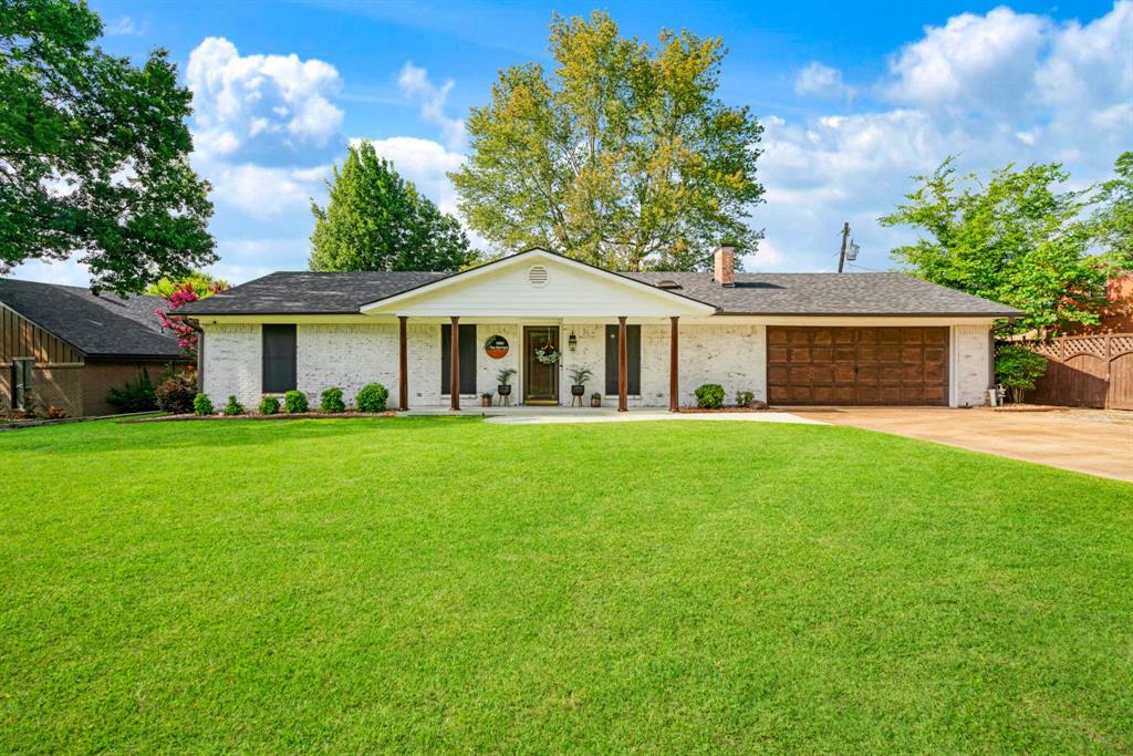 3320 Cleveland Property Photo 1