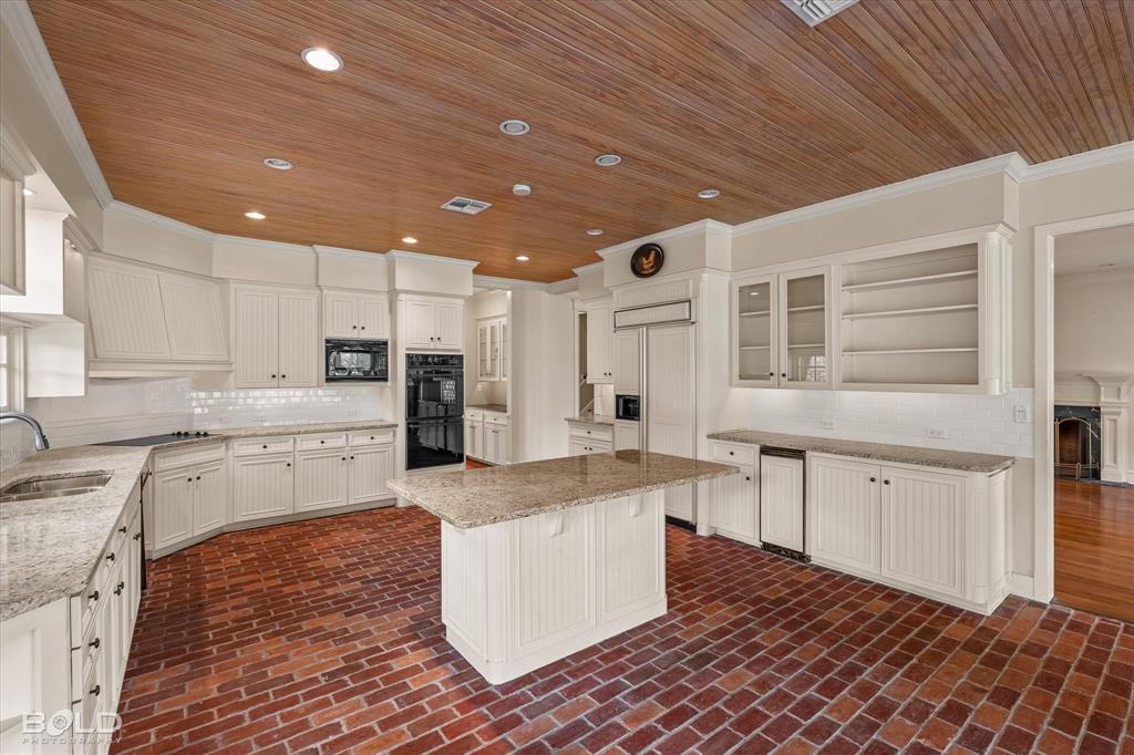 11030 Belle Rose Circle Property Photo 9