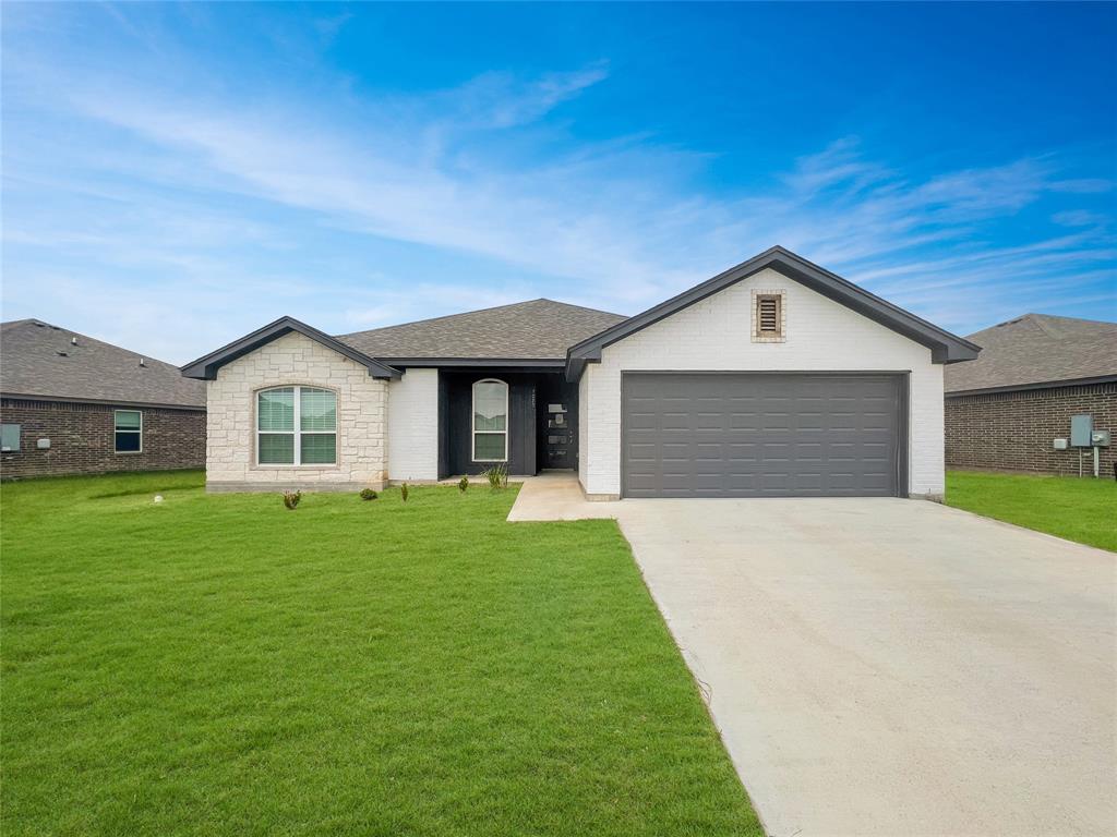 1029 Campbelton Drive Property Photo 1