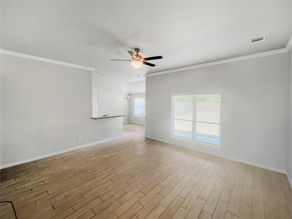 1029 Campbelton Drive Property Photo 6