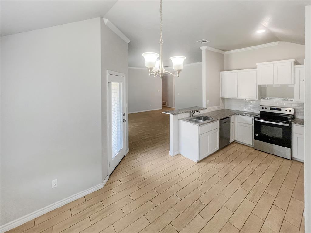 1029 Campbelton Drive Property Photo 10