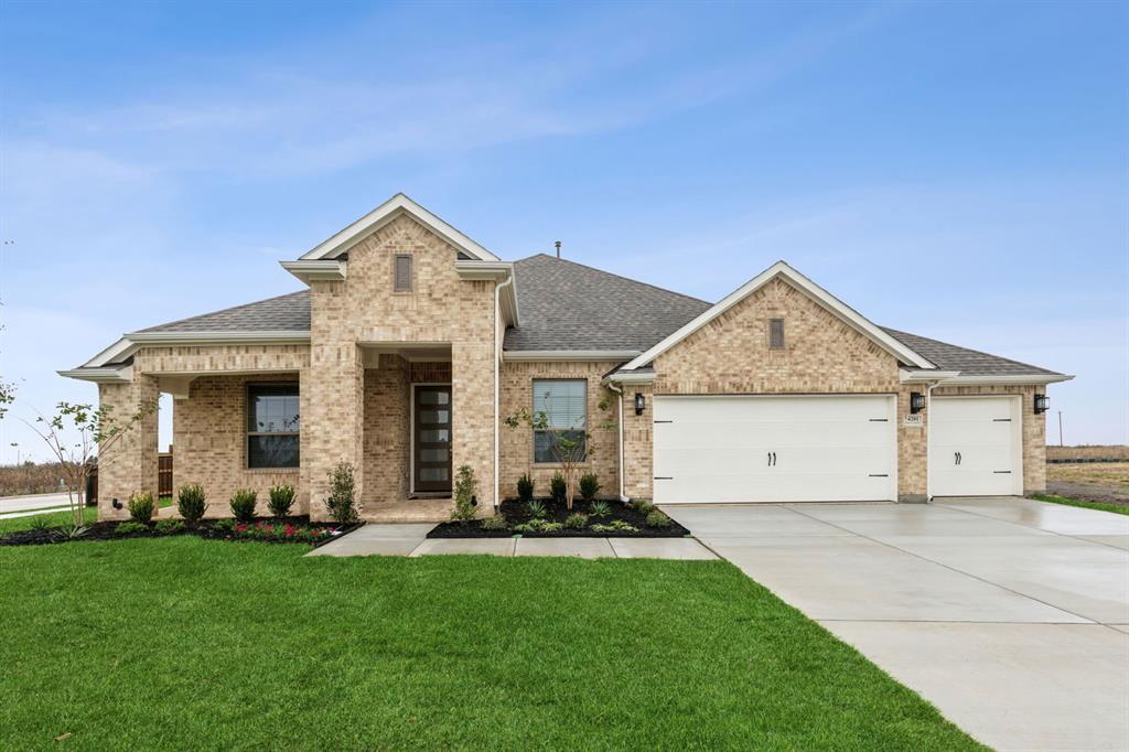 4205 Equine Drive Property Photo 1