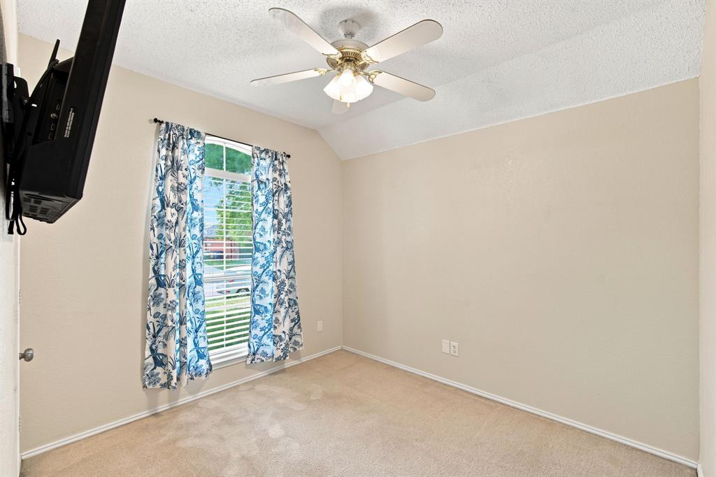 316 Willow Creek Lane Property Photo 16