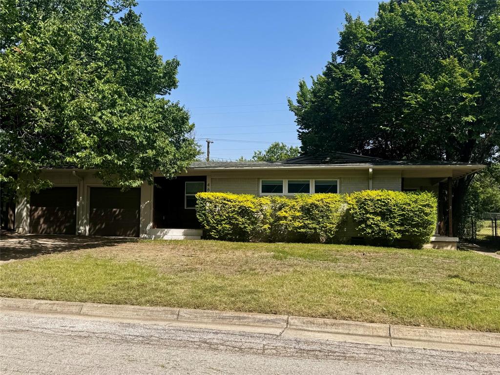 4657 Selkirk Drive Property Photo 1