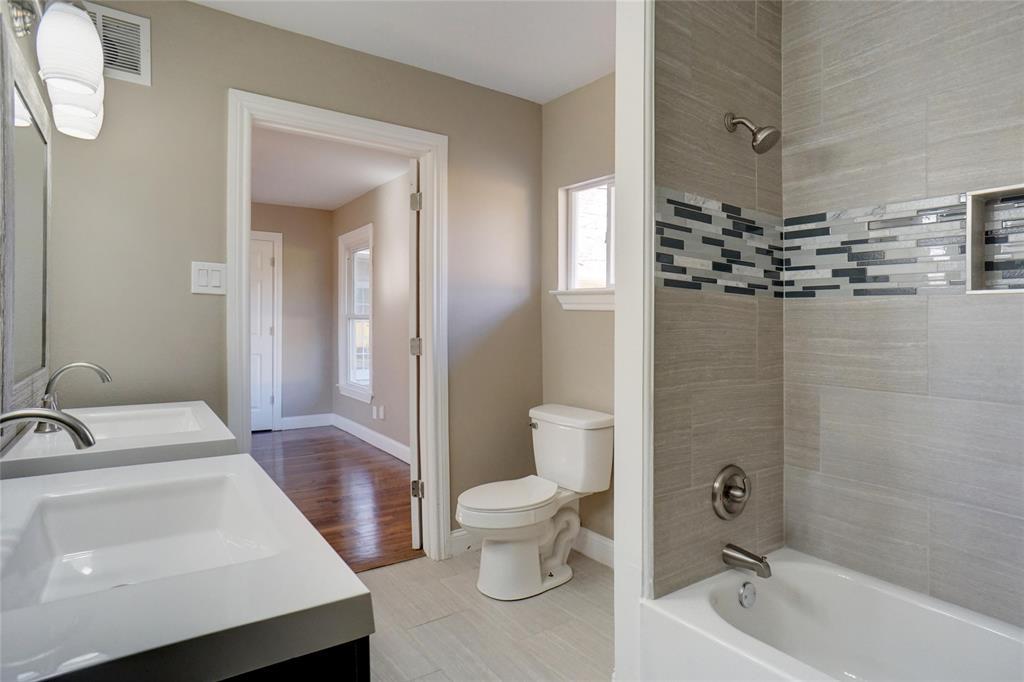 4657 Selkirk Drive Property Photo 12