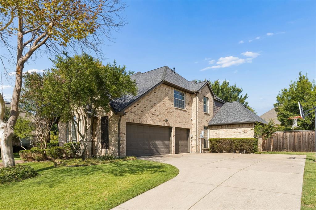 1401 Bristlewood Drive Property Photo 3