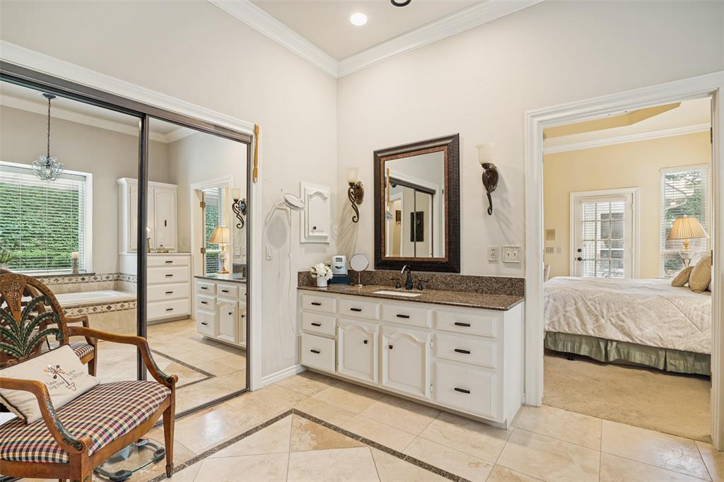 6008 Richwater Drive Property Photo 16