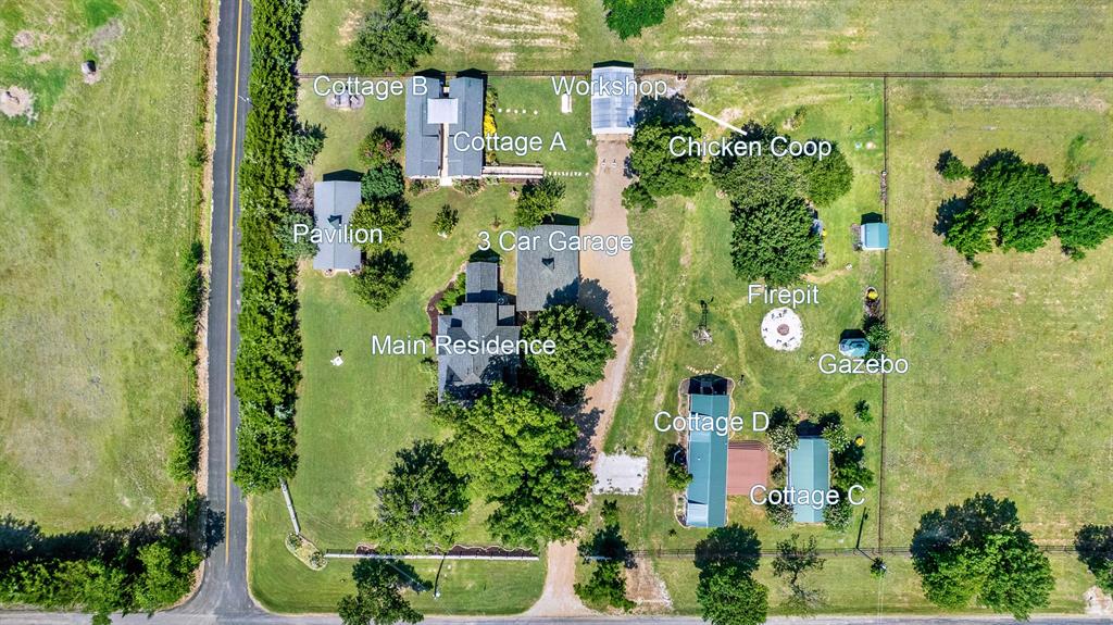 1425 Lone Star Road Property Photo 2