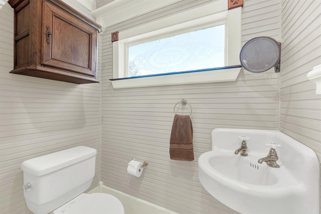 1425 Lone Star Road Property Photo 13