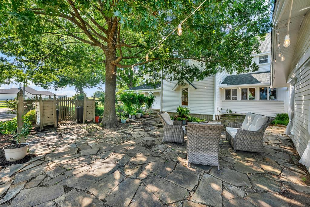 1425 Lone Star Road Property Photo 23