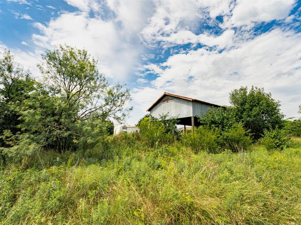 207 Cr-1750 Property Photo 26