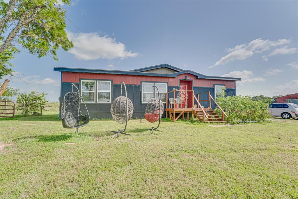 3912 County Road 4119 Property Photo 6