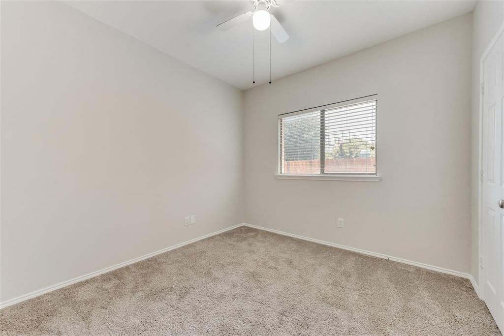 3901 Pitchstone Drive Property Photo 17