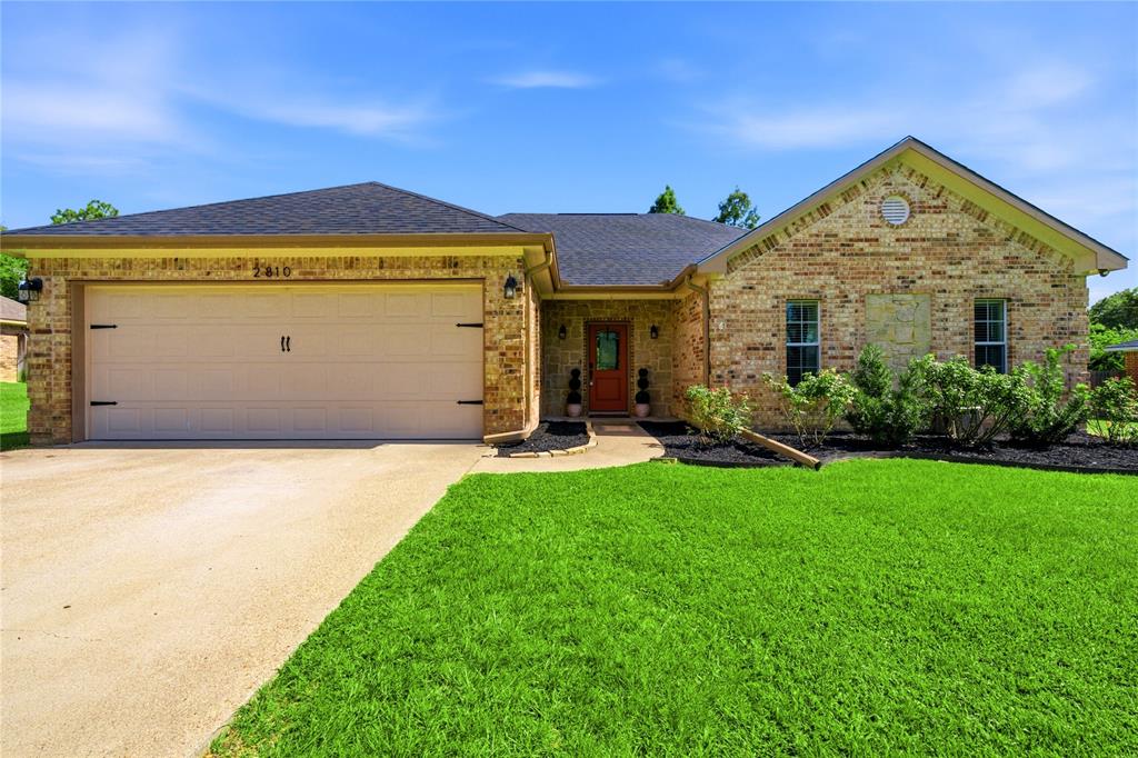 2810 Trey Circle Property Photo 1