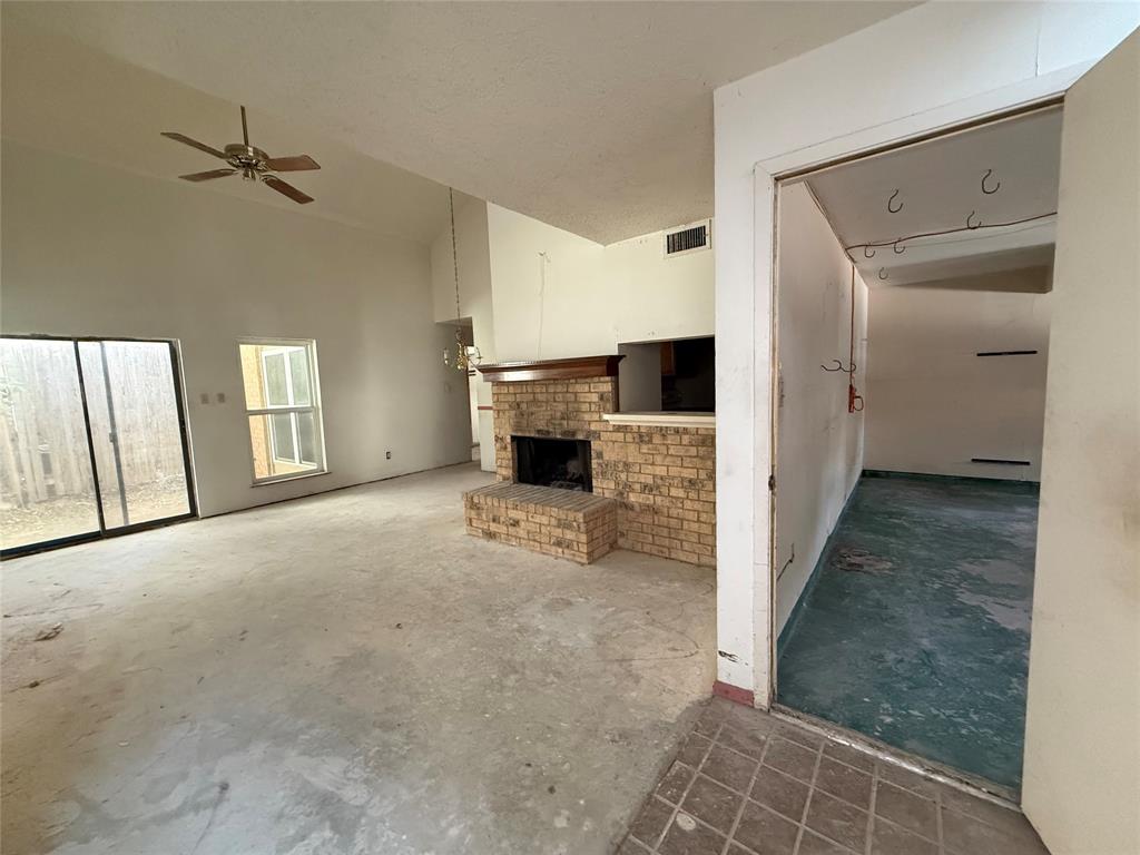 2916 Canis Circle Property Photo 8