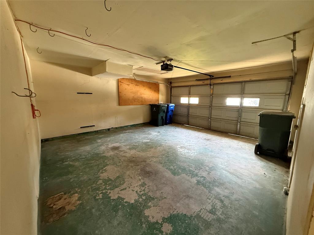 2916 Canis Circle Property Photo 22