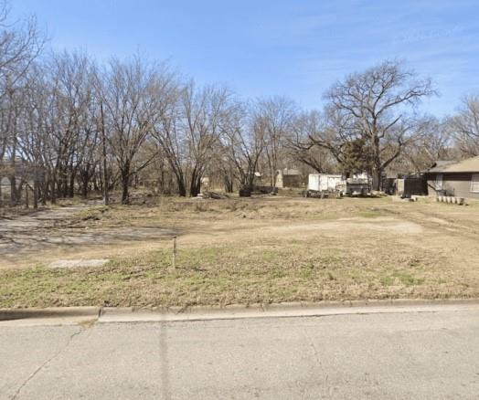 506 N East Property Photo 1