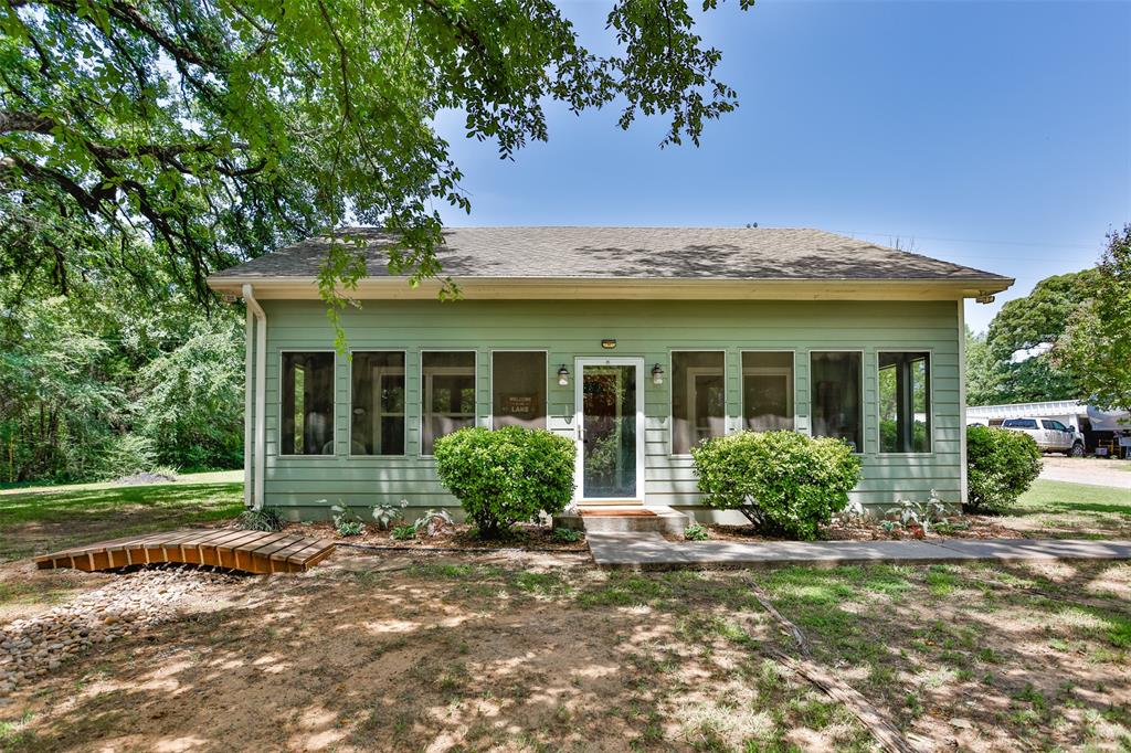 16 Park Tree Lane Property Photo 1