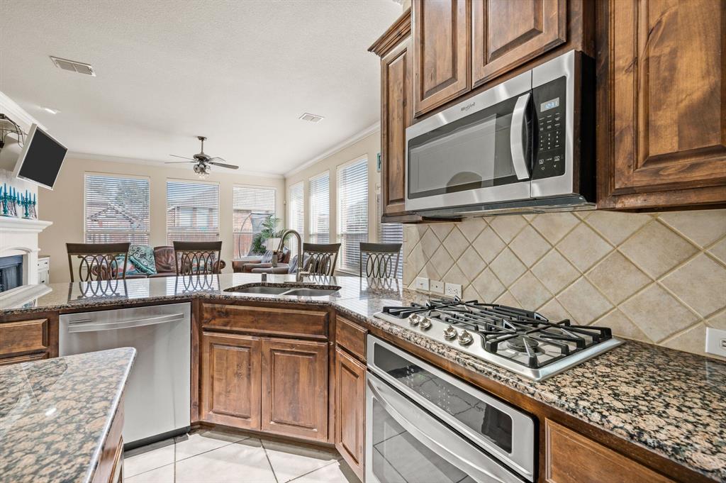 12304 Langley Hill Drive Property Photo 15
