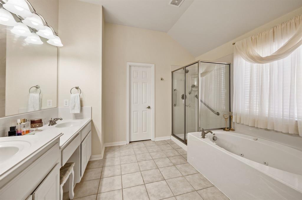 12304 Langley Hill Drive Property Photo 25