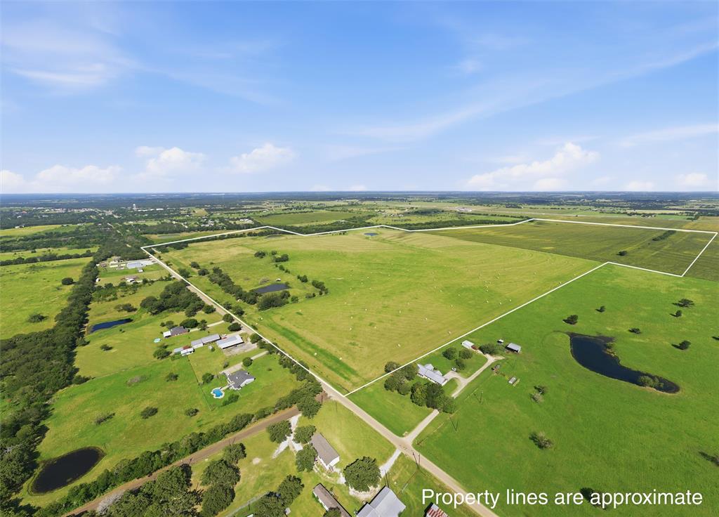 825 Dulak Lane Property Photo 1