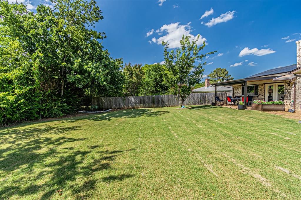 2608 Nelwin Place Property Photo 25