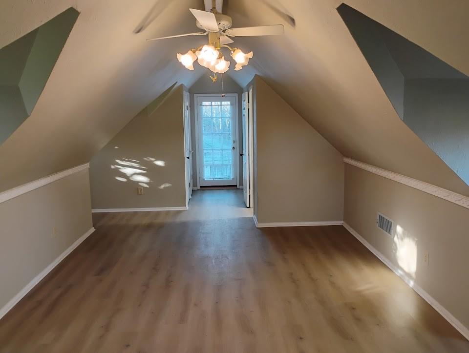 504 N Newsom Street Property Photo 2