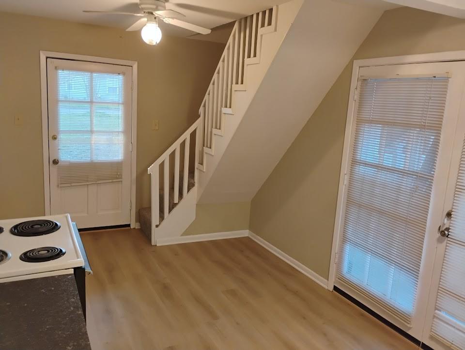 504 N Newsom Street Property Photo 5