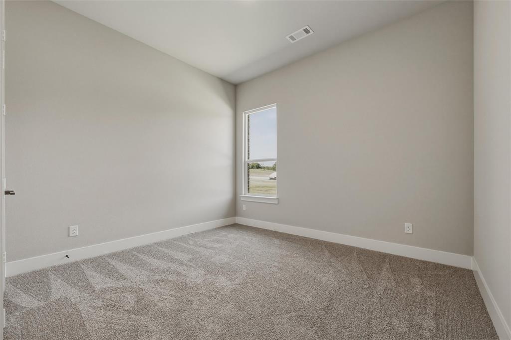 715 Water Side Drive Property Photo 20