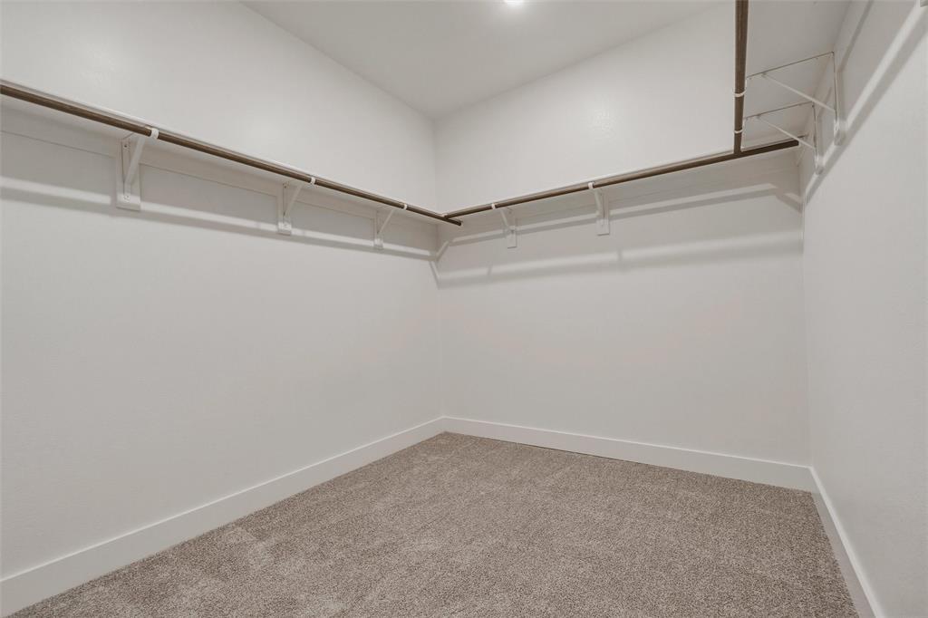 715 Water Side Drive Property Photo 23