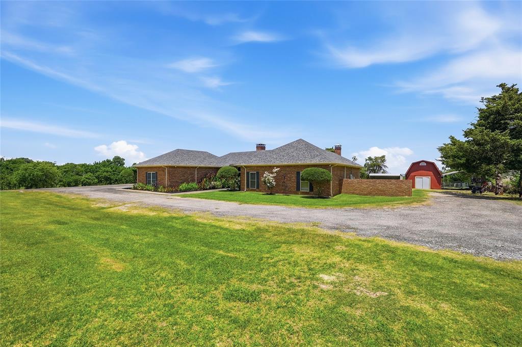 1316 Tate Circle Property Photo 35
