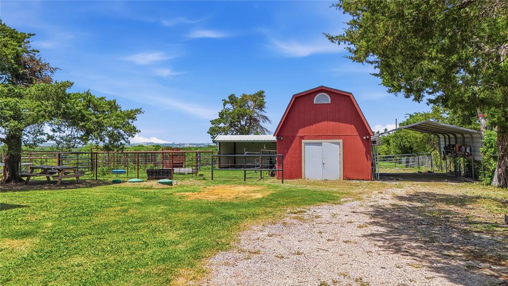 1316 Tate Circle Property Photo 38