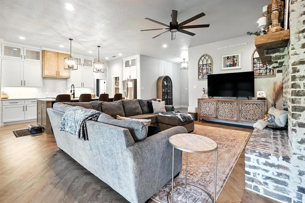 3318 Ace Property Photo 6