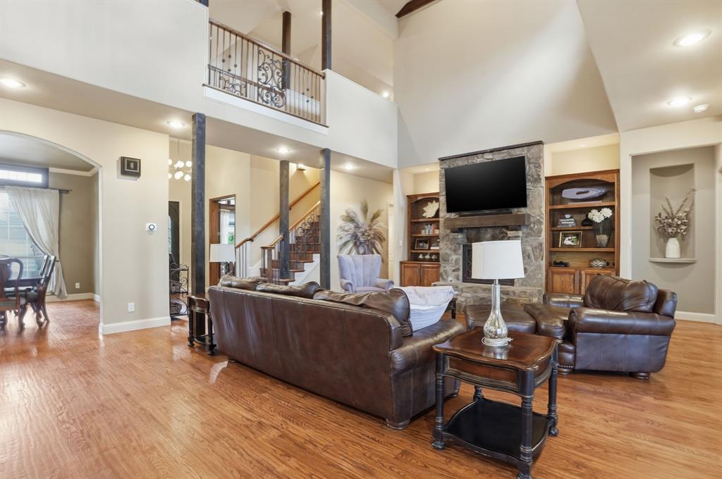 700 Briar Ridge Drive Property Photo 8