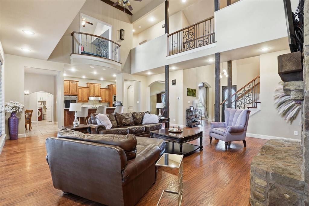 700 Briar Ridge Drive Property Photo 10