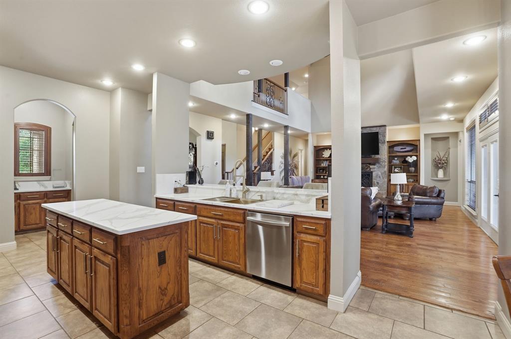 700 Briar Ridge Drive Property Photo 14