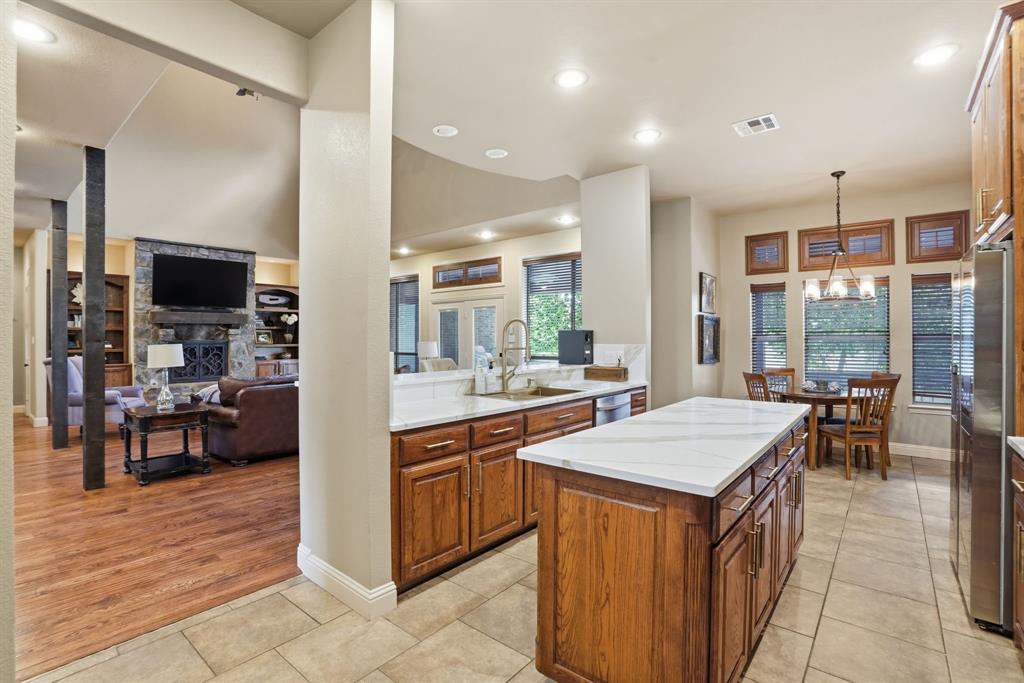 700 Briar Ridge Drive Property Photo 15