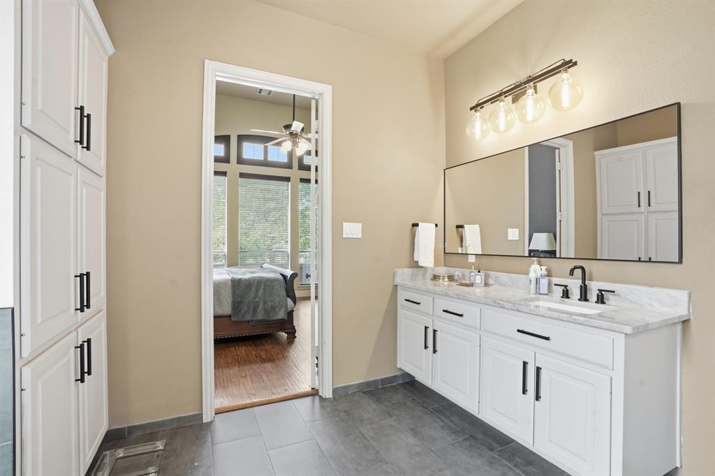 700 Briar Ridge Drive Property Photo 23